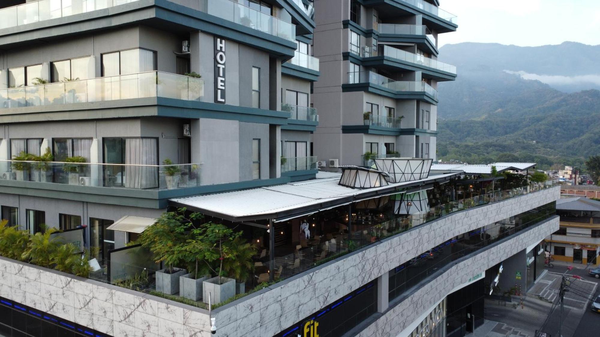 Fr Hotel